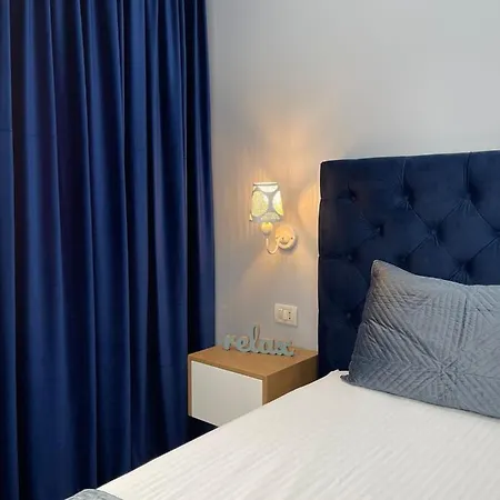 Franci's No1 * Tirana